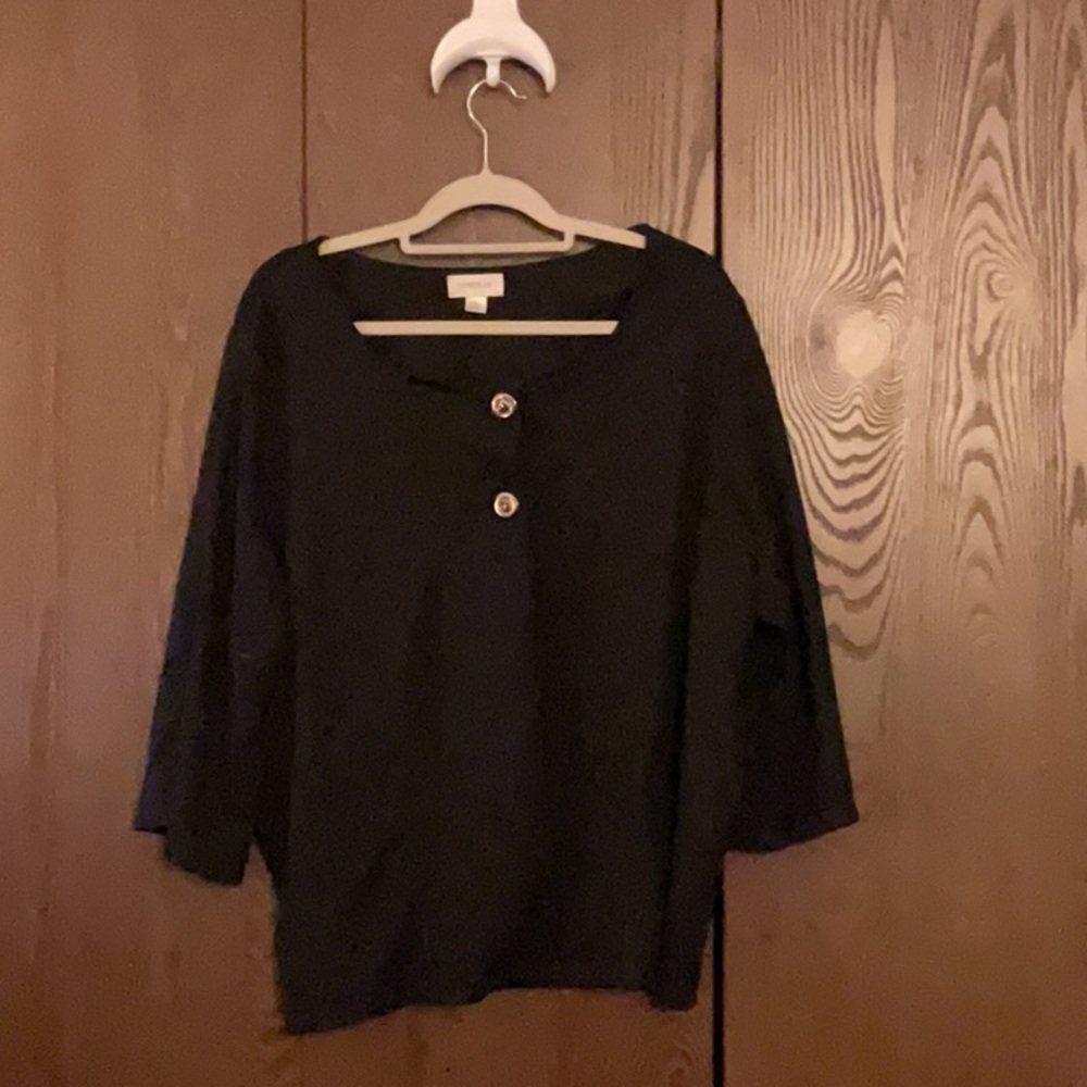 Cute 3/4 length sleeve blazer by Avenue